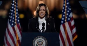 kama-kameleon:-flip-flopper-queen-kamala-now-wants-to-deport-illegal-immigrants-—-after-years-of-pushing-open-borders!-|-the-gateway-pundit-|-by-jim-hᴏft