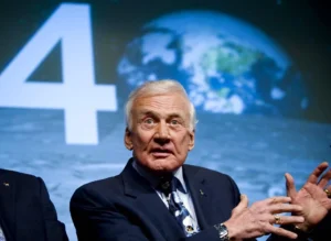 buzz-aldrin-reveals-endorsement-and-says-we-need-‘tested-leader-for-president’-–-washington-examiner