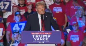 watch-live:-president-trump-holds-rally-in-warren,-michigan-–-begins-at-4:30-et-|-the-gateway-pundit-|-by-cristina-laila