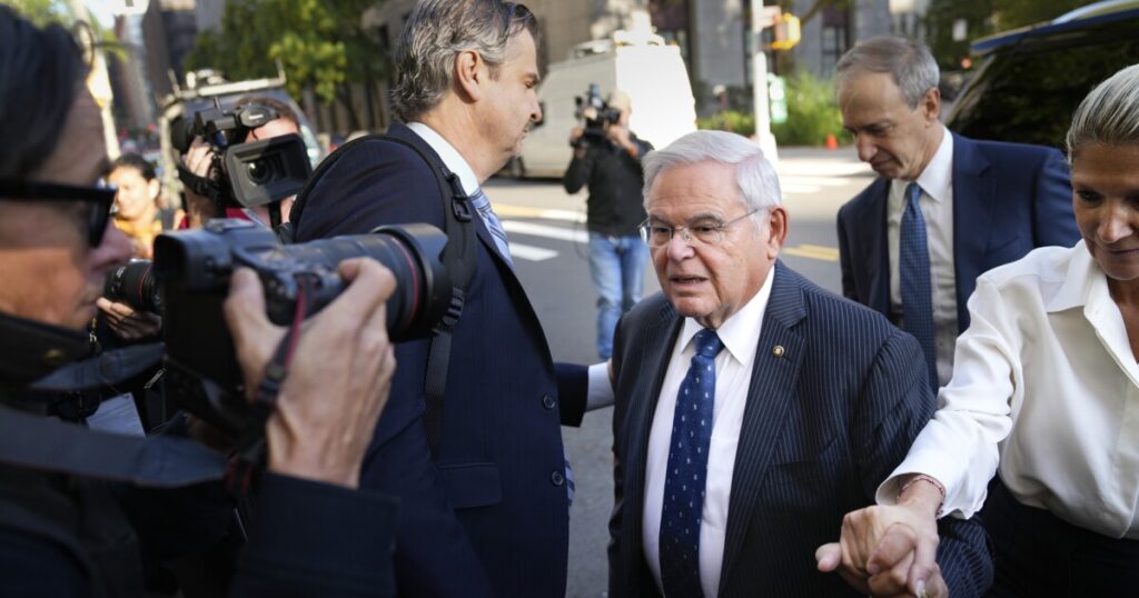 bob-menendez-pleads-not-guilty-to-bribery-charges-as-resignation-calls-intensify