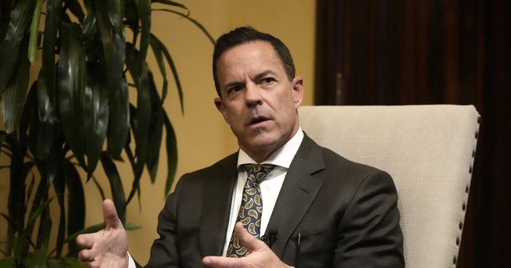 utah-house-speaker-enters-crowded-primary-field-to-replace-romney-in-senate