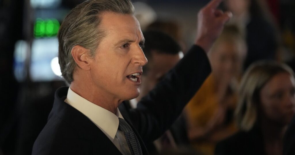 republican-debate:-gavin-newsom-slams-desantis-and-declares-biden-the-winner