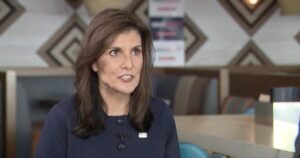 neocon-nikki-haley-responds-to-trump’s-announcement-that-she-won’t-be-invited-to-join-his-administration-|-the-gateway-pundit-|-by-cassandra-macdonald