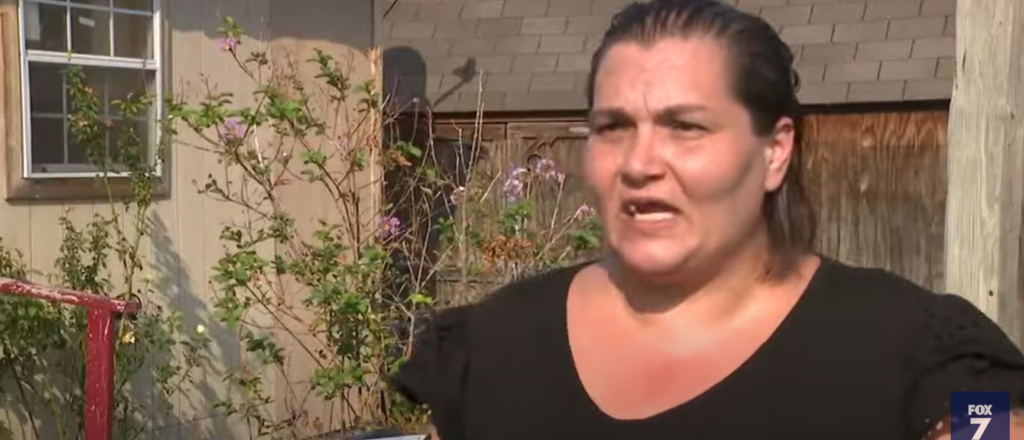 family-repeatedly-attacked-by-insane,-horny-animal