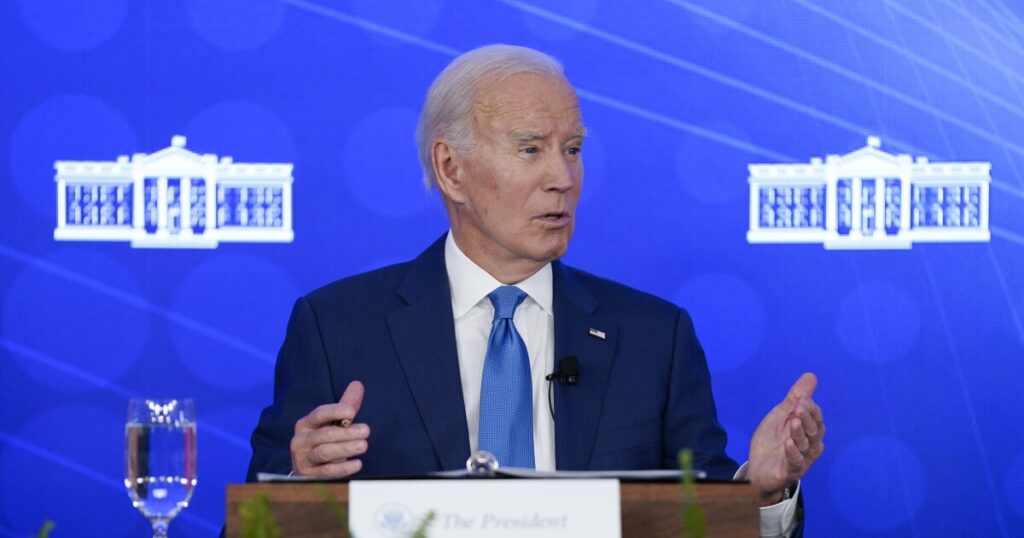 white-house:-‘extreme’-gop-shutdown-will-hamper-2,000-disaster-recovery-projects