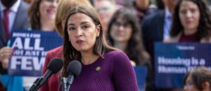 fact-check:-did-aoc-recently-remove-her-pronouns-from-her-x-bio?