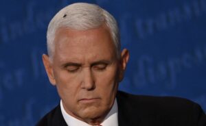 turncoat-pence-calls-on-senate-to-block-rfk-jr.’s-hhs-nomination-|-the-gateway-pundit-|-by-jim-hᴏft