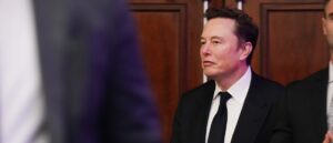 senate-democrats-push-for-investigation-into-musk’s-alleged-calls-with-russia