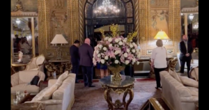 beautiful-moment-for-j6ers-at-mar-a-lago-when-the-january-6-prison-choir’s-“justice-for-all”-is-played-|-the-gateway-pundit-|-by-margaret-flavin