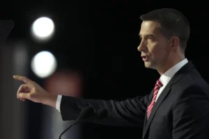 cotton-condemns-icc-arrest-warrants-for-israeli-leaders-–-washington-examiner