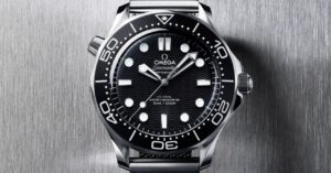 daniel-craig’s-secret-omega-seamaster-diver-has-dropped