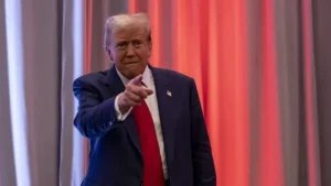 these-dems-want-to-work-with-trump-—-after-bashing-him-as-‘extremist’-–-washington-examiner