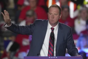 doj-employees-involved-with-trump-cases-should-be-fired:-schmitt-–-washington-examiner