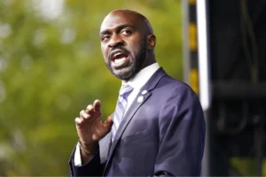 ambitious-new-yorker-aims-to-lead-both-dnc-and-nyc-–-washington-examiner