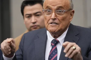 chaos-breaks-out-in-courtroom-after-rudy-giuliani-unloads-on-judge-–-washington-examiner
