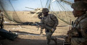 the-us-army’s-vision-of-soldiers-in-exoskeletons-lives-on