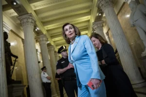 nancy-pelosi-shows-no-sign-of-freeing-the-democratic-party-from-her-grip