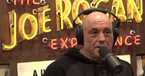 joe-rogan-says-zelensky-wanted-to-come-on-his-show-—-but-he-turned-him-down