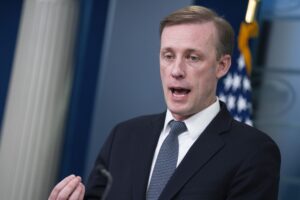 sullivan-wants-wray-to-complete-fbi-director-term-over-patel-–-washington-examiner