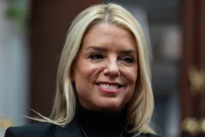 trump-attorney-general-nominee-pam-bondi-courts-senators-–-washington-examiner