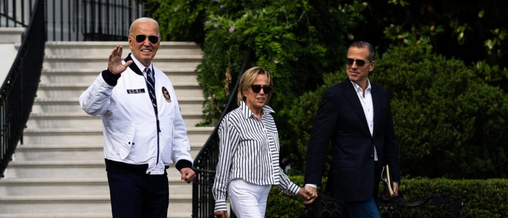 biden’s-move-to-pardon-son-hunter-draws-scathing-rebukes-from-fellow-liberals,-never-trumpers