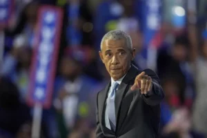 obama-heckled-but-silent-on-democrats-in-return-to-spotlight-–-washington-examiner