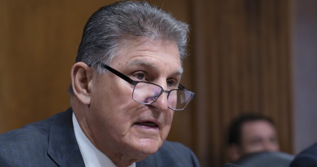 manchin-slams-biden-administration-for-granting-‘bare-minimum’-offshore-drilling-lease-sales