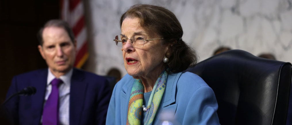 dems-wheeled-feinstein-out-for-one-last-vote-hours-before-death-despite-her-feeling-ill-that-morning