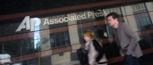 fact-check:-did-the-associated-press-publish-a-headline-with-a-us-state-misspelled?