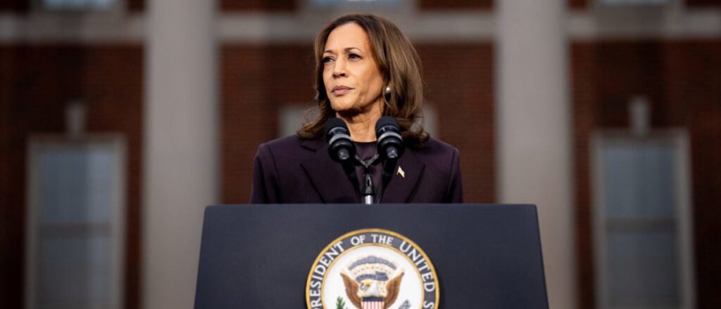 fact-check:-facebook-video-showing-kamala-harris-with-eyebags-is-edited