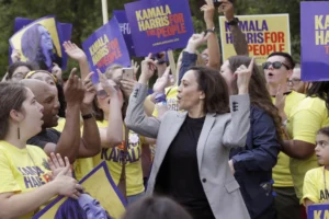 ouch:-just-32%-of-democrats-want-kamala-harris-to-run-again-–-washington-examiner