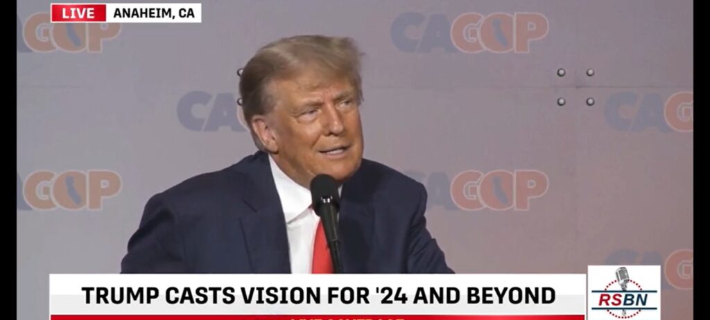 donald-trump-says-looters-‘should-expect-to-be-shot’-if-he-retakes-white-house-in-2024