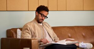 hands-on-with-android-xr-and-google’s-ai-powered-smart-glasses