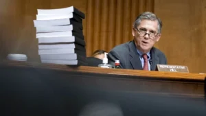 french-hill-wins-race-to-lead-house-financial-services-committee-–-washington-examiner