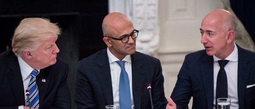 amazon-gives-$1,000,000-to-trump-inaugural-fund