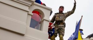 left-wing-media-downplays-role-of-fbi-informants-at-jan-6-capitol-riots