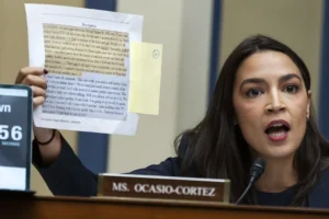 aoc-divides-house-democrats-with-run-for-top-oversight-spot-–-washington-examiner