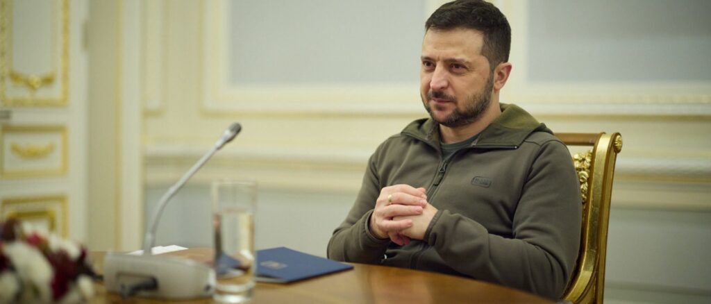 fact-check:-no,-zelenskyy-didn’t-buy-this-french-hotel