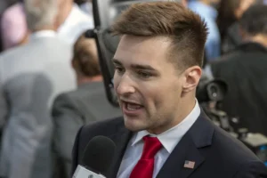 trump-adviser-who-collapsed-at-gala-‘took-biden-impression-too-far’-–-washington-examiner