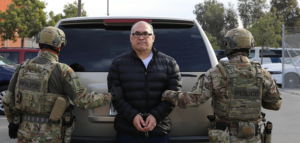 ‘a-notorious-international-fugitive’:-ice-deports-drug-lord-captured-in-military-shootout