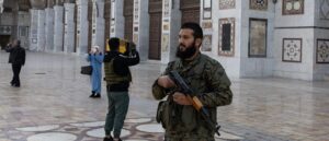 fact-check:-post-claims-syrian-christians-were-told-not-to-have-public-displays-of-christmas