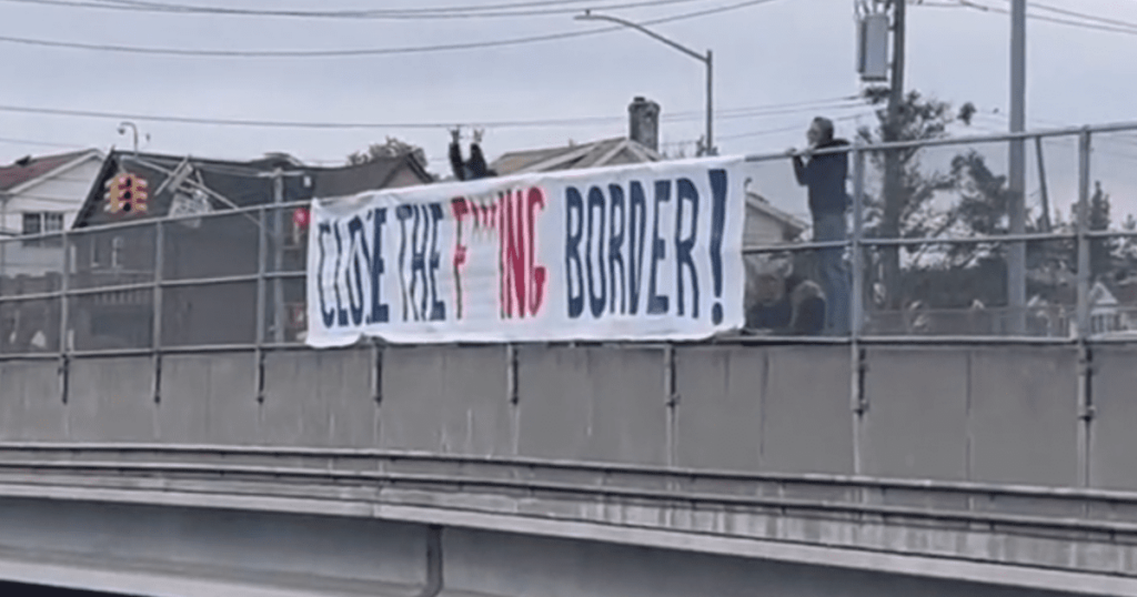 new-york-city-residents-display-sign-over-freeway:-close-the-f***ing-border!-|-the-gateway-pundit-|-by-brian-lupo