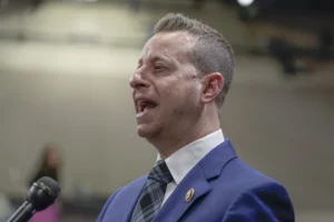 moskowitz-brushes-off-talk-of-becoming-trump’s-fema-director