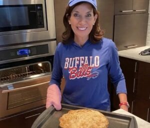 dem-gov.-hochul-ripped-for-‘egregious’-nfl-deal-that-will-hamstring-taxpayers