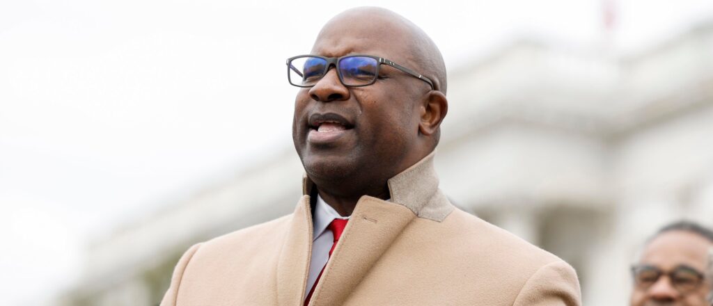 dem-rep.-jamaal-bowman-pulls-fire-alarm-in-capitol-before-house-vote