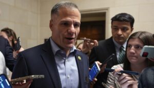 molinaro-appears-to-break-gavel-trying-to-shush-democrats’-jeers-–-washington-examiner