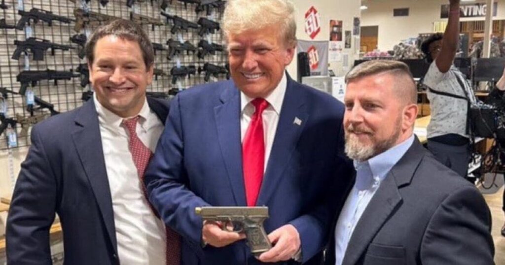 jack-smith-accuses-trump-of-potentially-violating-his-terms-of-release-over-glock-video,-seeking-‘to-benefit-from-his-supporters’-mistaken-belief’-he-bought-gun-|-the-gateway-pundit-|-by-cristina-laila