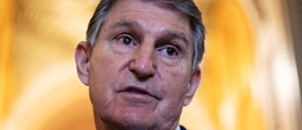 joe-manchin-torches-biden-on-way-out-of-senate-for-‘insulting’-commutations