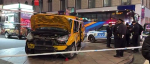 report:-taxi-driver-drives-into-crowd-on-busy-part-of-city-on-christmas-day,-striking-six-people