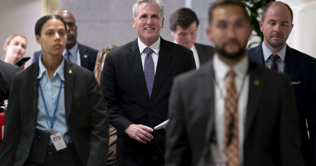 how-mccarthy-led-his-divided-conference-in-avoiding-a-government-shutdown